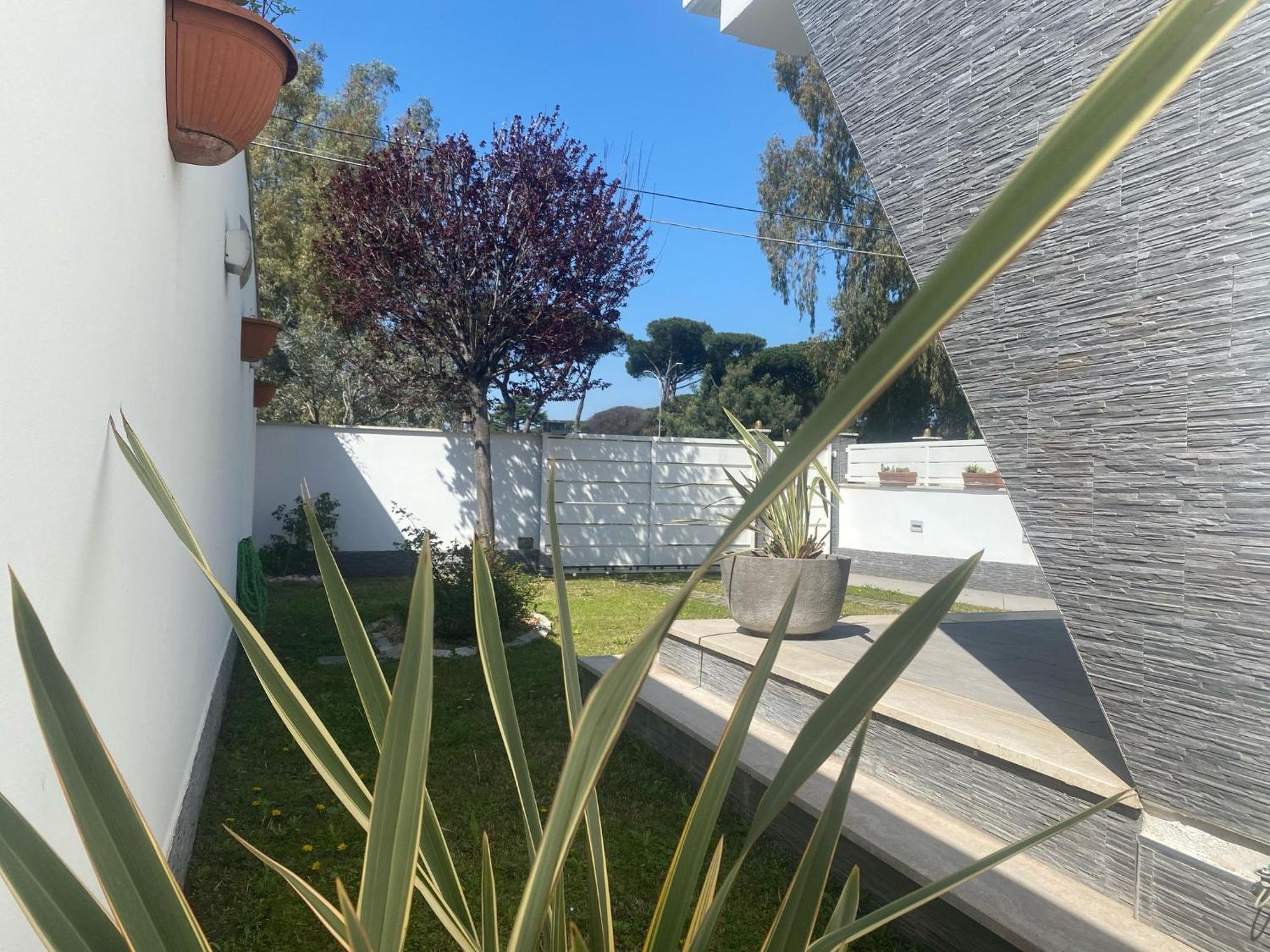Residenza Davico Villa Casal Palocco Exterior photo